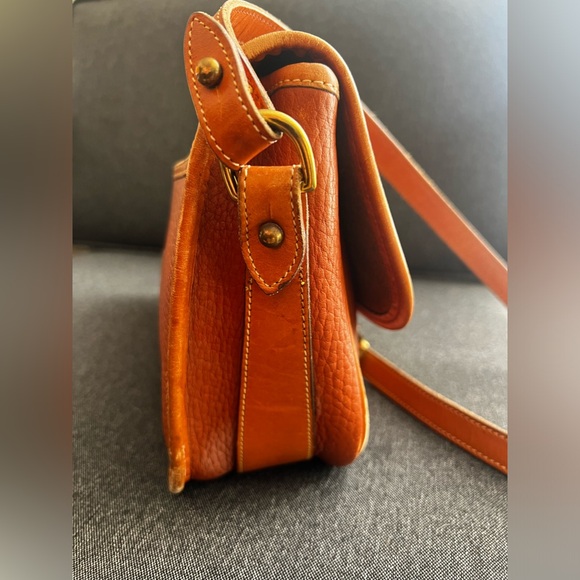Dooney & Bourke all weather leather crossbody bag - Picture 4 of 15
